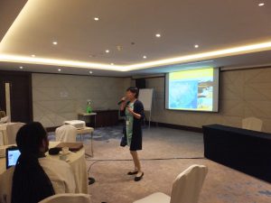 Ms. Liu expounds on the plans for SEPLS management in China. ©CI/Yoji Natori